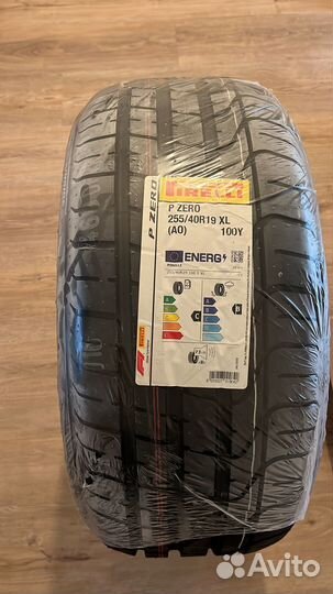 Pirelli P Zero 255/40 R19