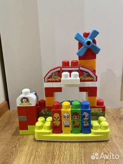 Mega Bloks Музыкальная ферма