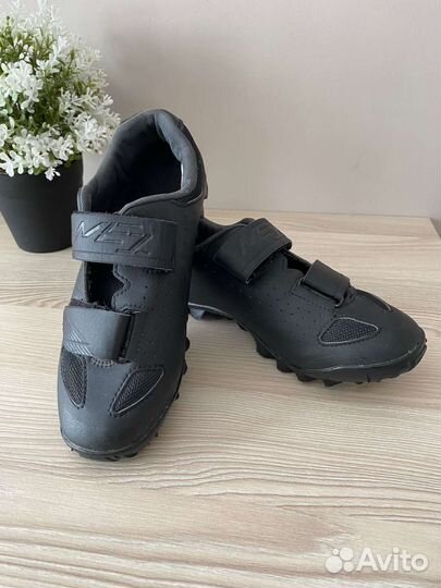 Велоботинки Shimano 38 размер