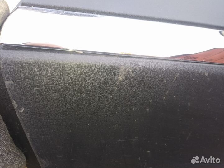 Накладка задней левой двери Renault Kaptur