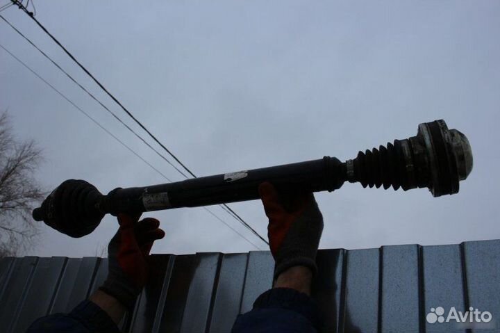 Привод правый Volkswagen Golf 6