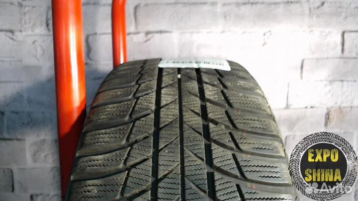Bridgestone Blizzak LM-001 225/40 R18 92V