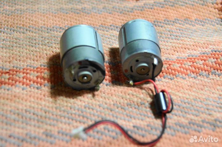 Двигатель постоянного тока RS-4B5PA, RS-385PH