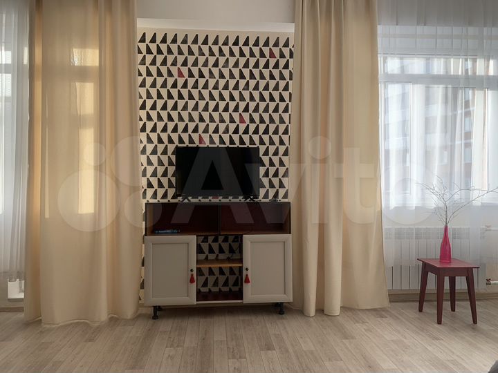 Квартира-студия, 40 м², 2/8 эт.