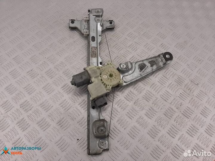 Стеклоподъемник передний правый Peugeot 5008 2010