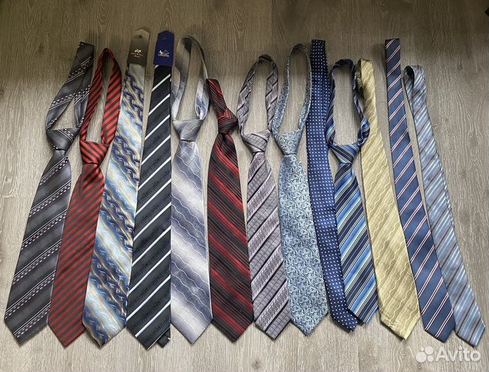 Галстуки фирменные