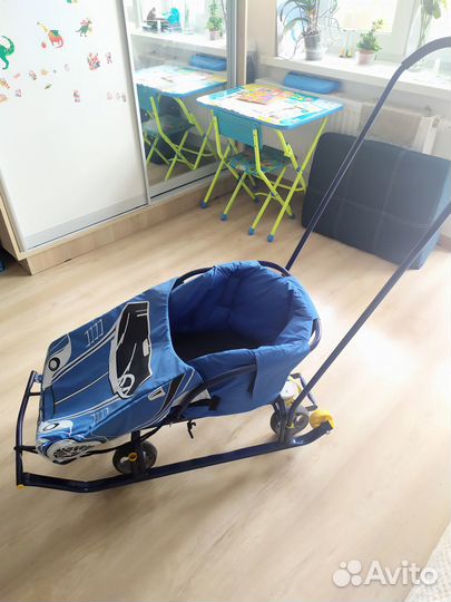 Детские санки с колесами