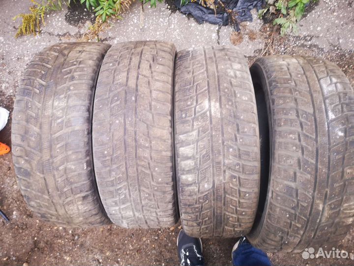 Kumho Power Grip 744 225/55 R17