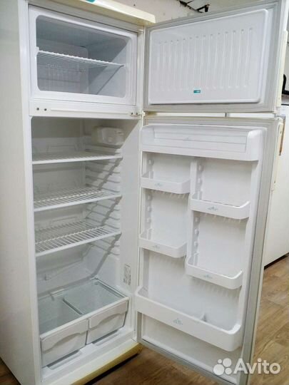 Холодильник б/у