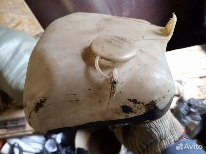 Омывательный бачок