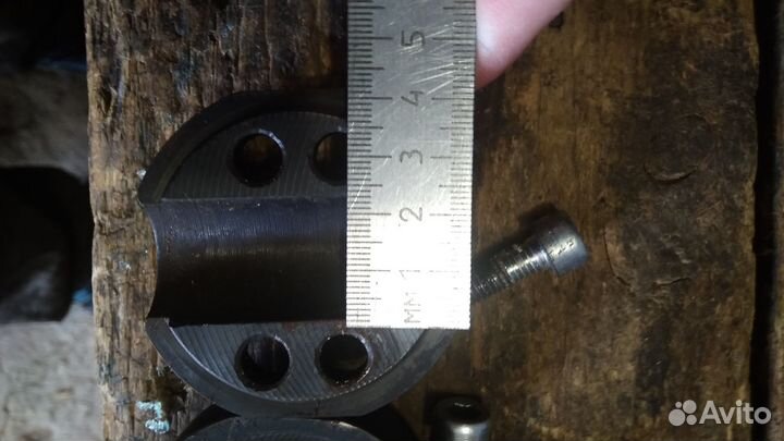 Блокиратор рулевого вала