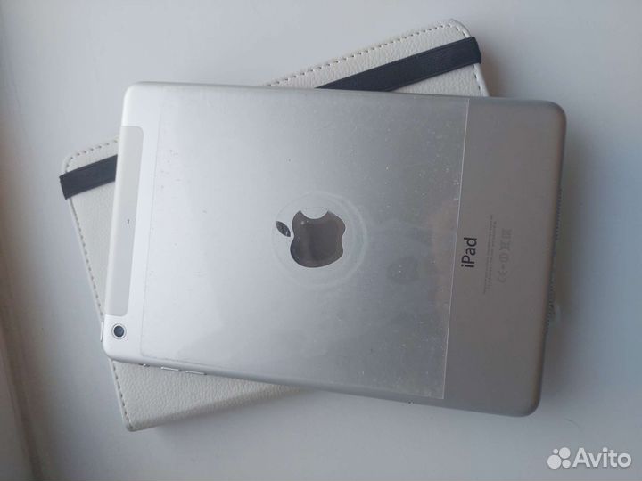 iPad mini 2 retina 16GB Cellular (LTE)