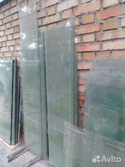 Отдам стекло бесплатно