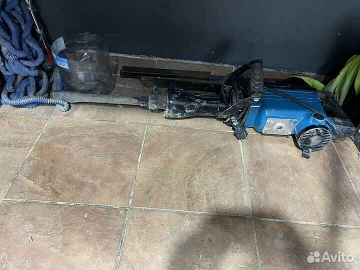 Прокат электроинструмента