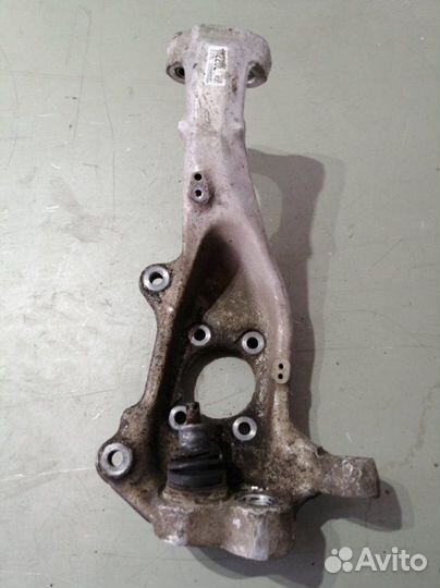 Поворотный кулак (цапфа) Lexus Ls XF40