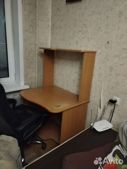 Компьютерный стол