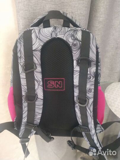 Школьный рюкзак
