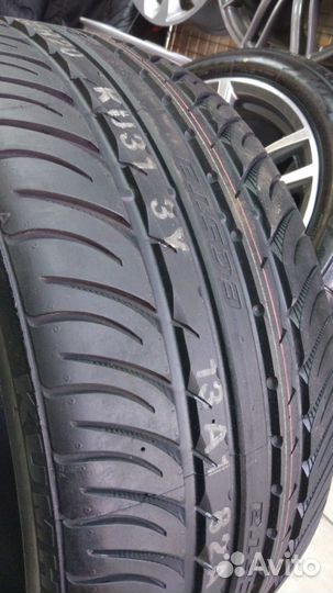 Kumho Ecsta SPT KU31 245/35 R20 95Y