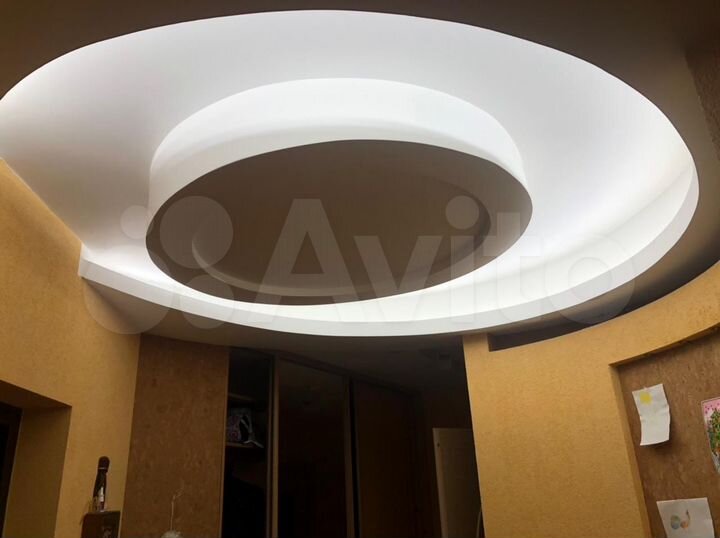 4-к. квартира, 111 м², 8/12 эт.