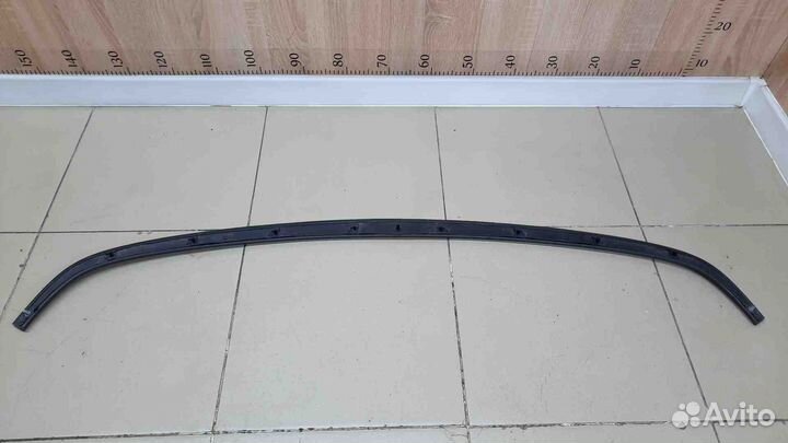 Молдинг капота задний Opel Astra J 2010+Цвет GAZ