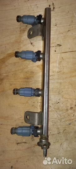 Топливная рейка (рампа) Hyundai Solaris 1 G4FA