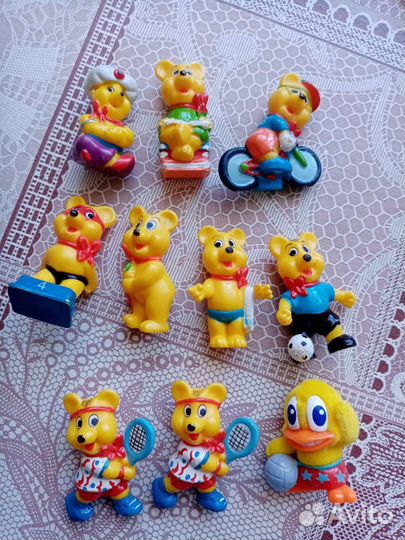 Игрушки из киндера