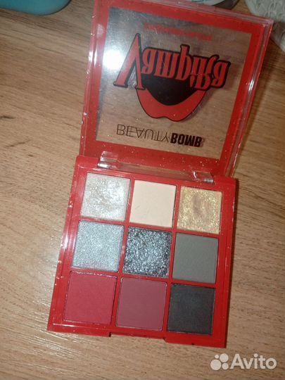 Косметика пакетом новая