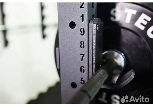 Стойка для штанги с турником и упорами