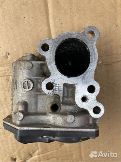 Клапан егр Toyota Fortuner 2