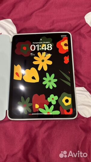 iPad air 5 64gb wi fi blue