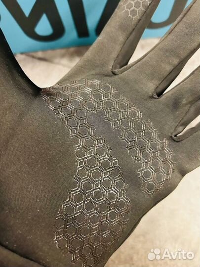 Перчатки Nike