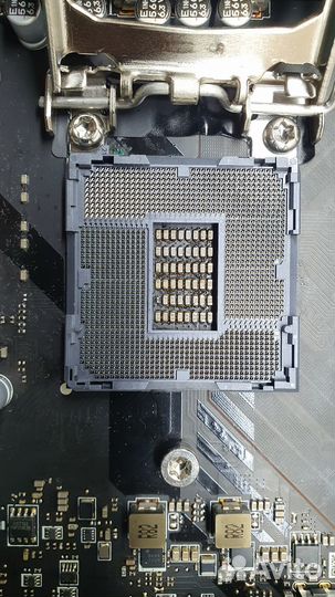 Материнская плата MSI MAG B560 tomahawk WiFi