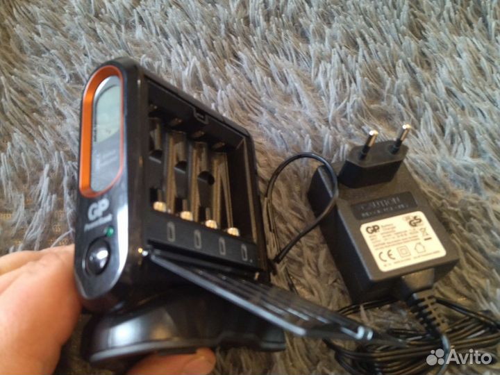 Зарядная станция для аккомуляторов аа/ааа