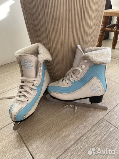 Продам коньки