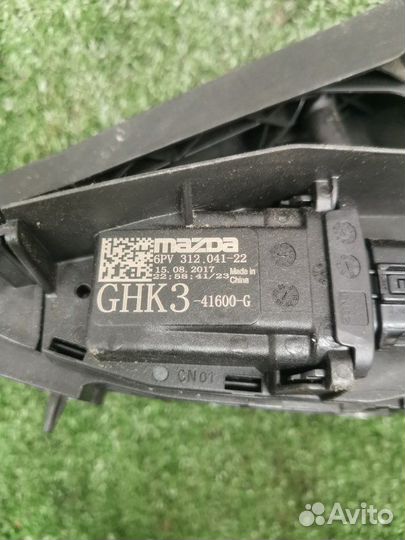 Педаль газа Mazda 3 хетчбэк BM 2.0 PE 2018