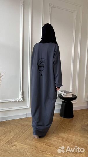 Платье абая мусульманское
