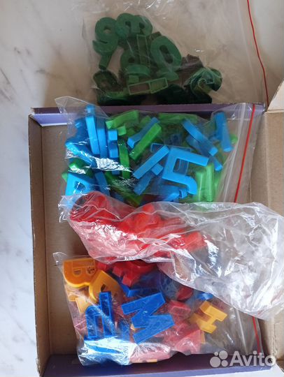 Буквари, азбука