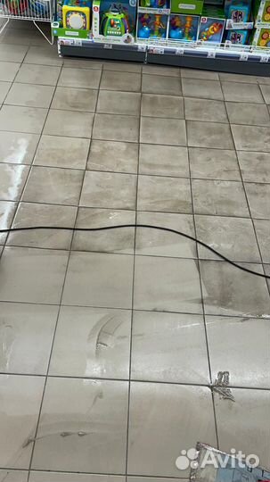 Чистка напольного покрытия