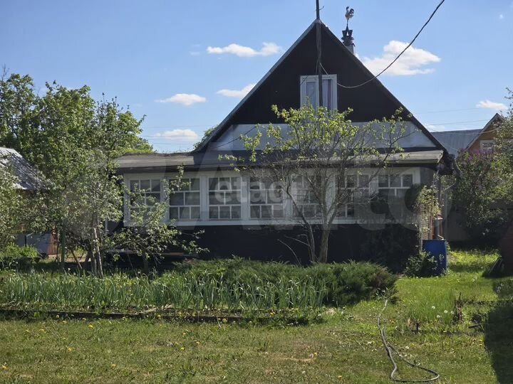 Дом 94,6 м² на участке 14,8 сот.