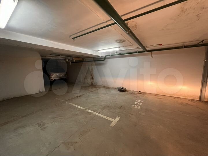 Машиноместо