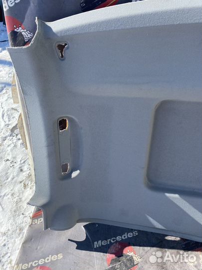 Обшивка потолка перед Mercedes Vito\Viano w639