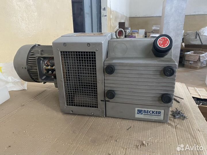 Вакуумный насос Becker piccio 2200