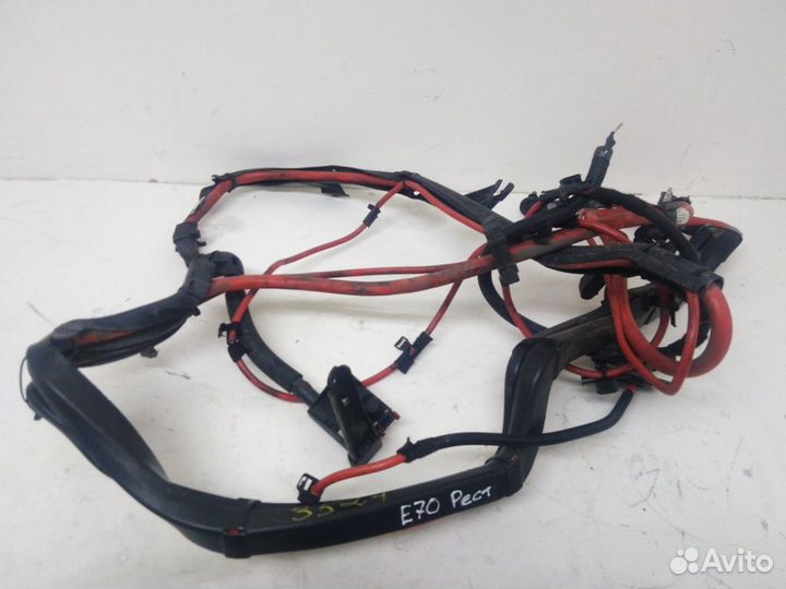 Плюсовой провод X5 E70 LCI BMW