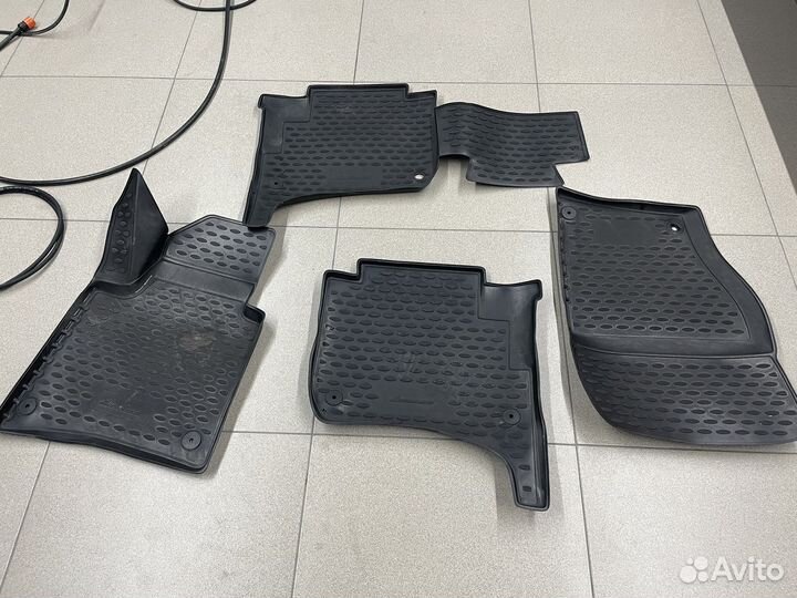 Коврики на пол touareg 2
