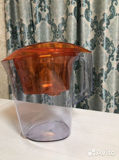 Фильтр кувшин для воды барьер