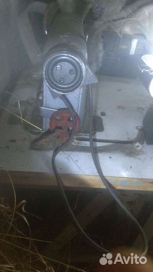 Швейная машина