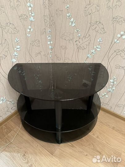 Стеклянная тумба