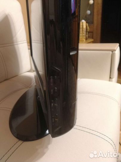 Телевизор Samsung 40 дюймов