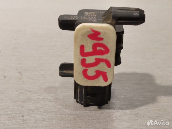 Датчик airbag передний Mitsubishi Outlander 3 4B11