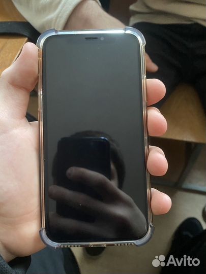 iPhone X, 64 ГБ